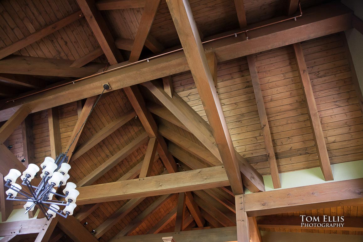 Detail photo of post and beam ceiling in Tumble Creek Cabin